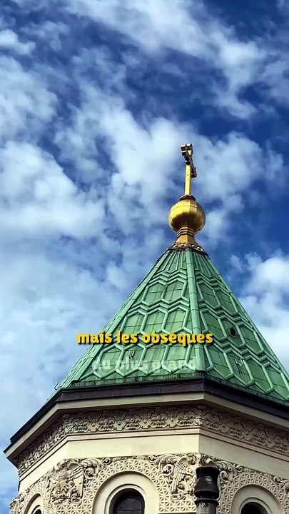 👀Cette cathédrale construite à Paris il y a 100 ans a accueilli les obsèques du plus grand chanteur français de tous les temps.