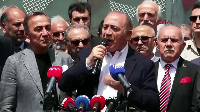 Gürsel Tekin: ''Gerçek gündem CHP değil, yönetilemeyen Türkiye'dir''