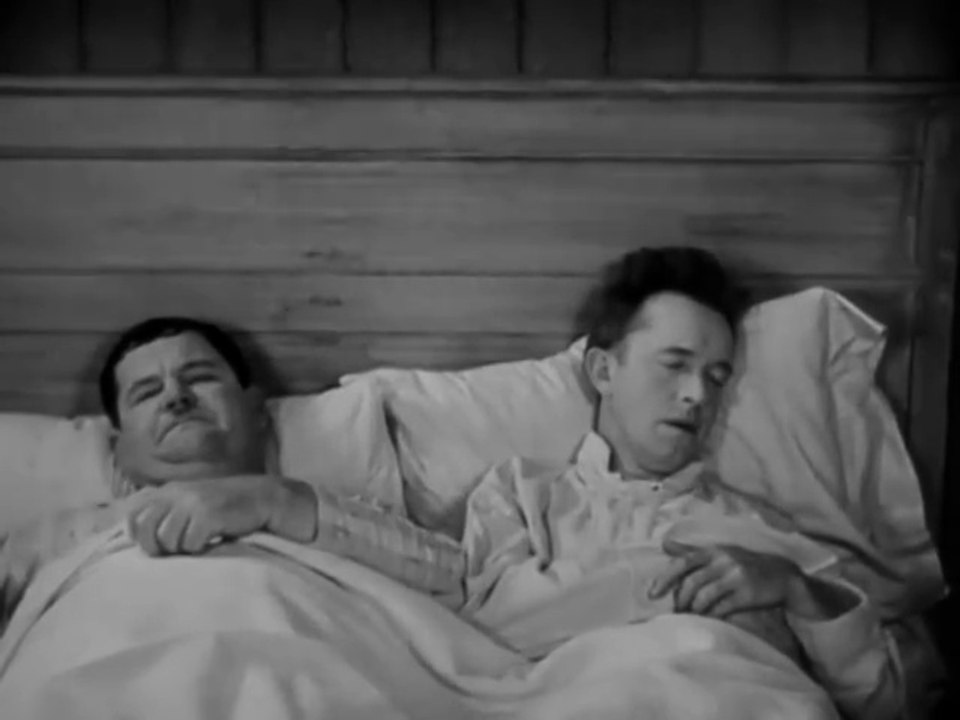They Go Boom! (1929) – A Classic Laurel and Hardy Comedy Packed with Explosive Laughter