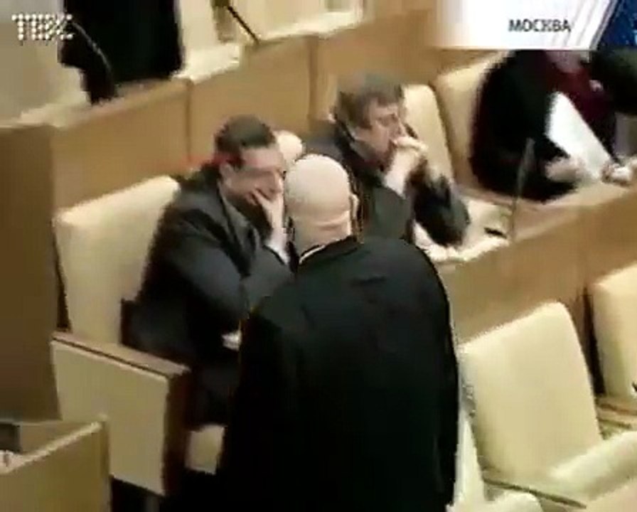 Депутат Госдумы Василий Шандыбин устроил драку с депутатом Александром Федуловым от "Единства".