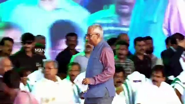VD Satheesan Takes Oath as Kerala Chief Minister, Rahul Gandhi Reaction