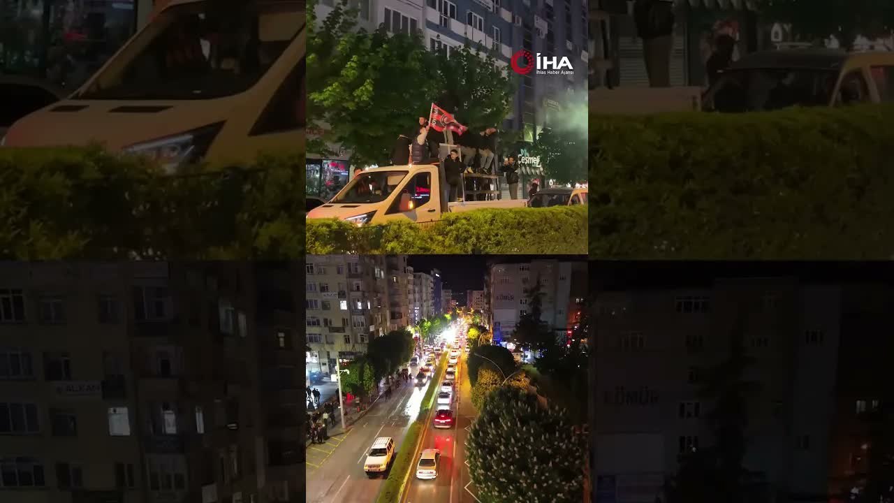 Çorum FK taraftarları yarı final galibiyetini coşkuyla kutladı
