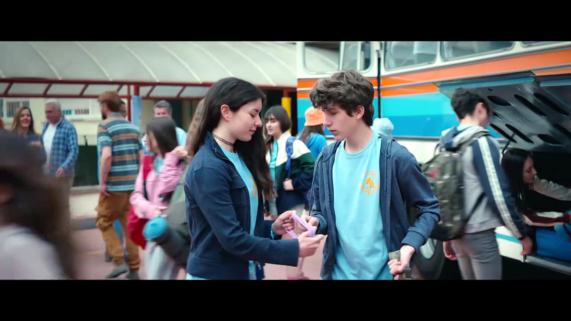 Love.at.First.Kiss.2023.1080p.NF.WEB-DL.Multi language