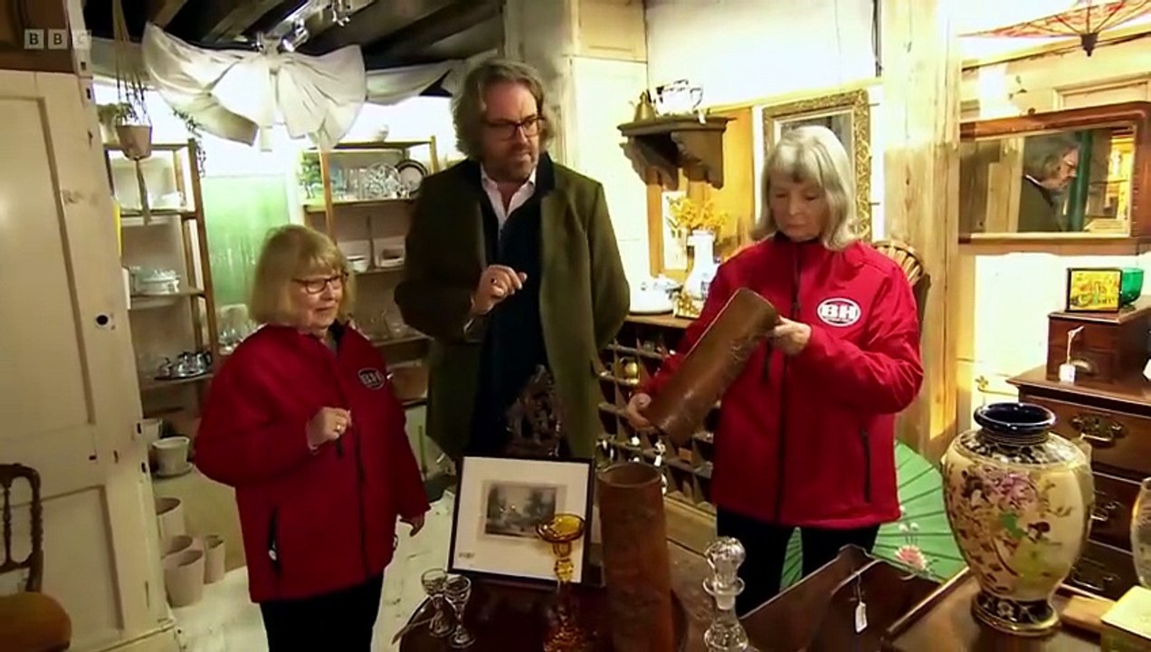 Bargain Hunt S74E02