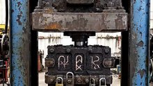 💥 HYDRAULIC PRESS VS BLACK BOX! Can The Indestructible Survive The Ultimate 100-Ton Crush?