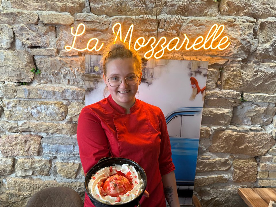 Lyon. Ce restaurant cartonne avec une burrata à la praline : "Des centaines vendues depuis 6 mois"