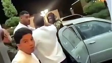 إلقاء قبض على رجل بملابس نساء في وسط حفلة زواج