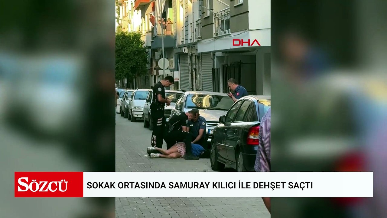 Sokağa kılıçla çıkan genç kız güçlükle yakalandı