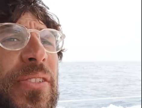 Il giovane di Riva del Garda sulla Freedom Flotilla: ?Le navi israeliane ci stanno addosso? ? il video alla madre prima dell'abbordaggio