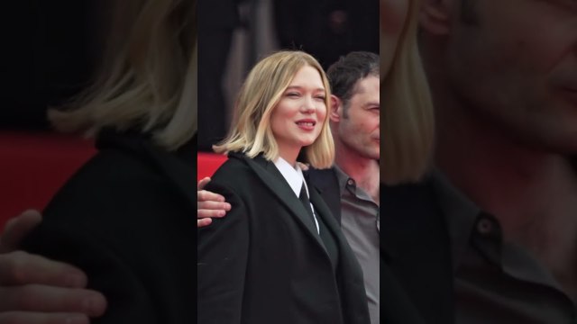 Léa Seydoux a foulé le tapis rouge du Festival de Cannes pour la projection du film L’Inconnue✨ 🎥