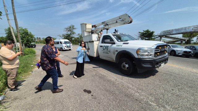 CFE despliega megaoperativo para frenar bloqueos por apagones en Tabasco | VIDEO