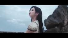 NMIXX (엔믹스) “Heavy Serenade” M/V