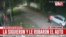 La siguieron hasta su casa, la abordaron violentamente y le robaron el auto