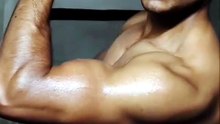 Bigger Biceps 💪💪💪 At home