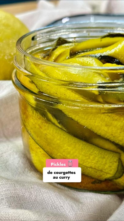 Pickles de courgettes au curry