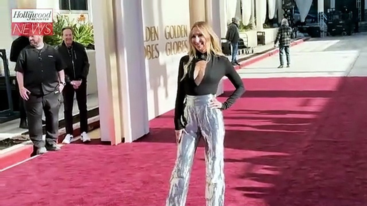 Nikki Glaser is Testing Her Golden Globes Monol...