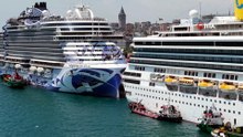 Megakentin limanlarında kruvaziyer yoğunluğu: Binlerce turist İstanbul'da
