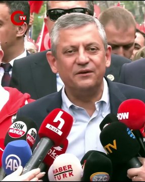 CHP'nin 19 Mayıs Gençlik Korteji... Özgür Özel Cumhuriyeti, gerçek sahipleri gençlere emanet edeceğiz
