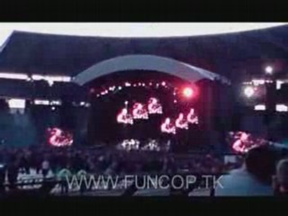 BONJOVI 2008 BRUXELLES 15 Juin !!  Extrait HARD !!!