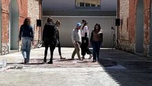 Performance de Alba López en el Museo Sobrino