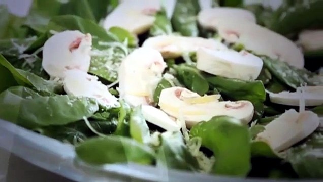 طريقة عمل حلى كاسات الفراولة