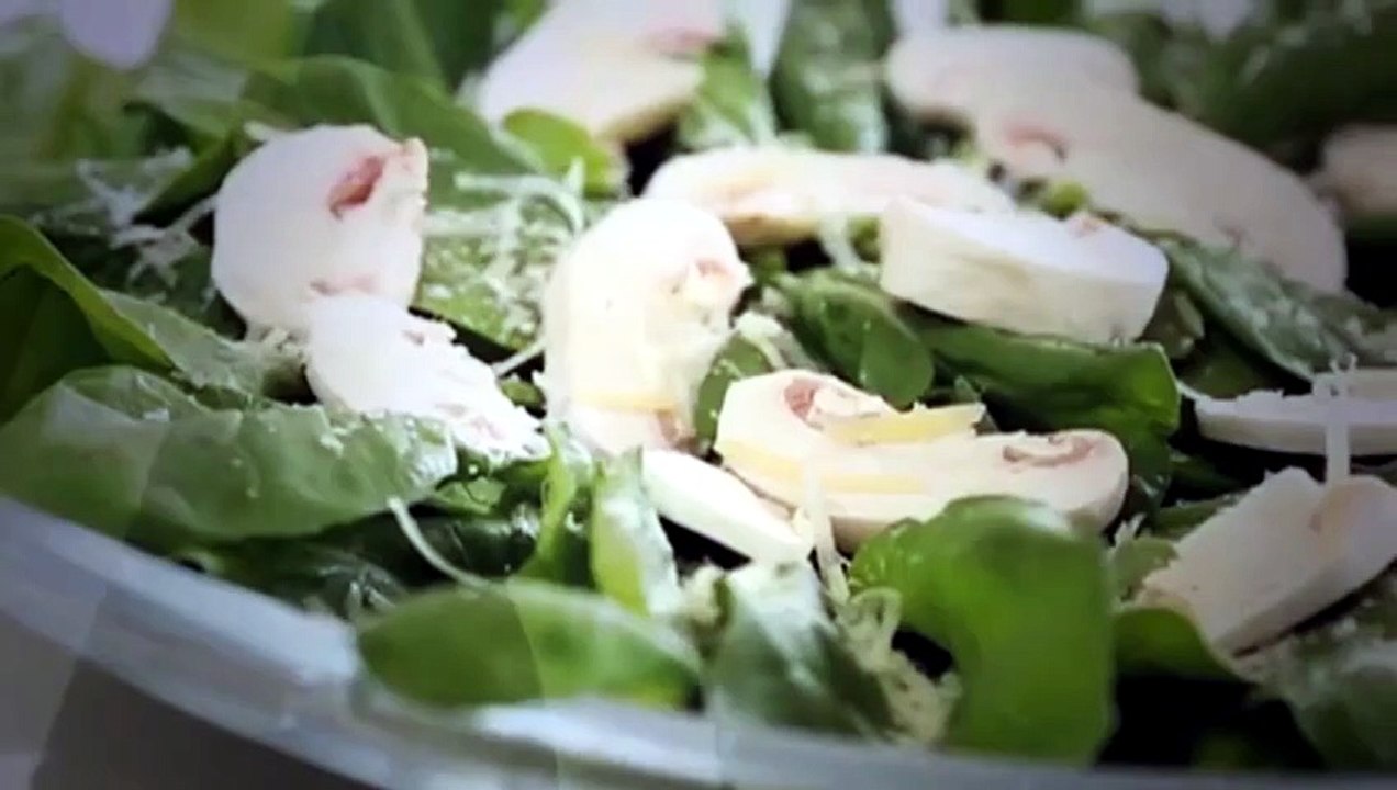 طريقة عمل شوربة الجبنة مع الطماطم