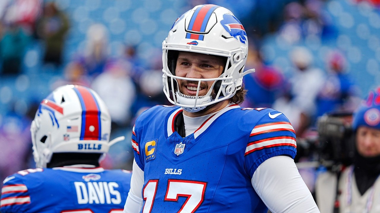 AFC East Showdown: Patriots and Bills Battle fo...