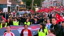 Edirne'de 7’den 70’e çok sayıda kişi ellerinde Türk bayraklarıyla 19 Mayıs coşkusunu yaşadı