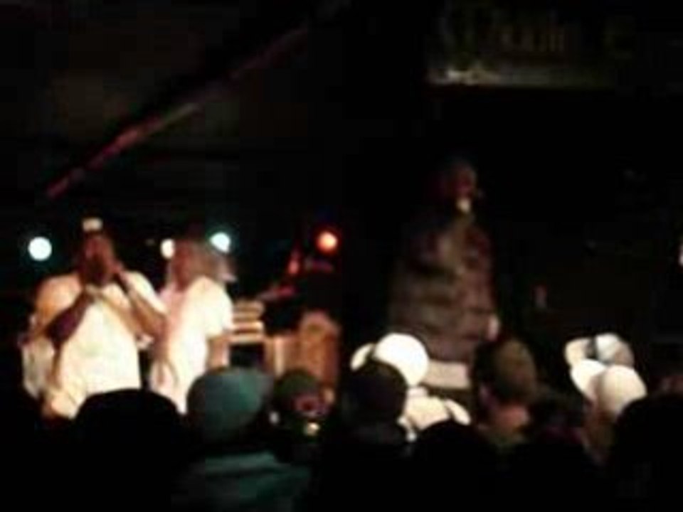Clipse - Ride Around Shining (Live Cambridge, MA.)