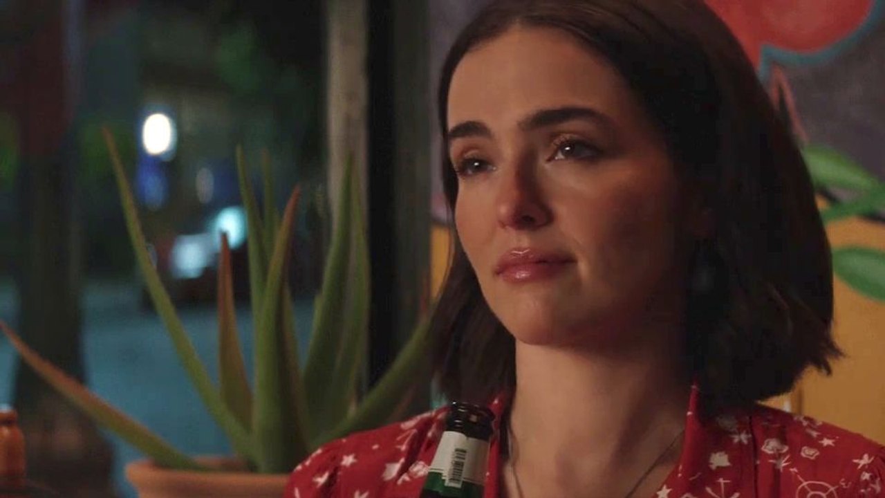 Voicemails For Isabelle Trailer DF