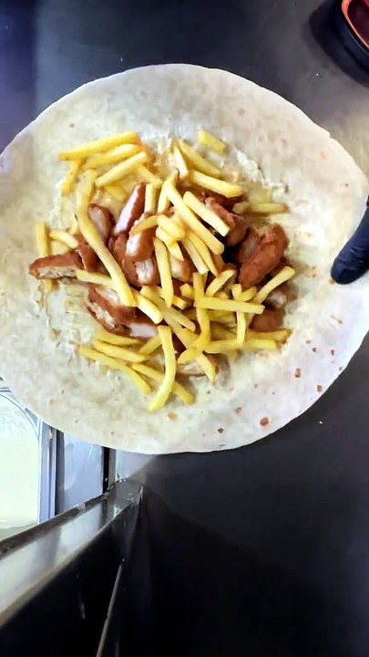 How to build a loaded French Taco #streetfood #snack #BR3 #Tacos #foodporn