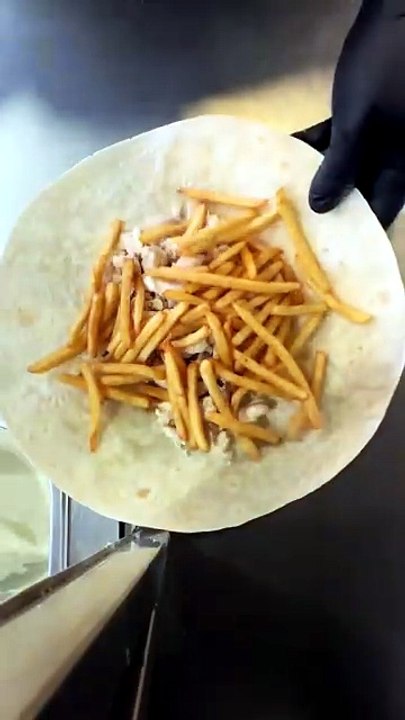 How to Fold a French Tacos Properly 🌮. #BR3 #Tacos #Food #Foodies #Foodie