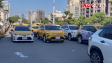 成本暴漲收入縮水  高雄近百輛計程車上街頭抗議