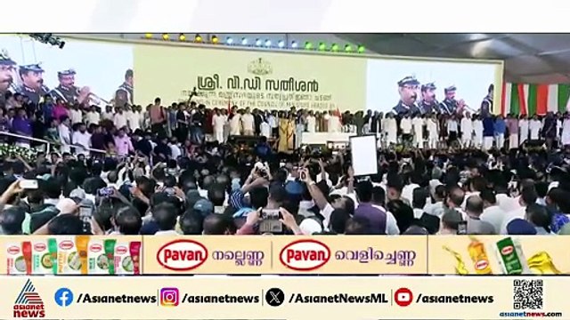 വന്ദേമാതരം വിവാദം; മറുപടിയുമായി മുഖ്യമന്ത്രി; മുഴുവൻ ആലപിക്കുന്നത് അറിഞ്ഞില്ലെന്ന് വിശദീകരണം