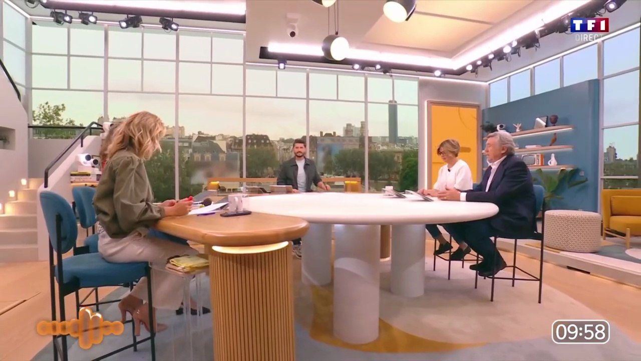 Bonjour! la matinale : désaccord entre Jacques Legros et Cécile de Ménibus