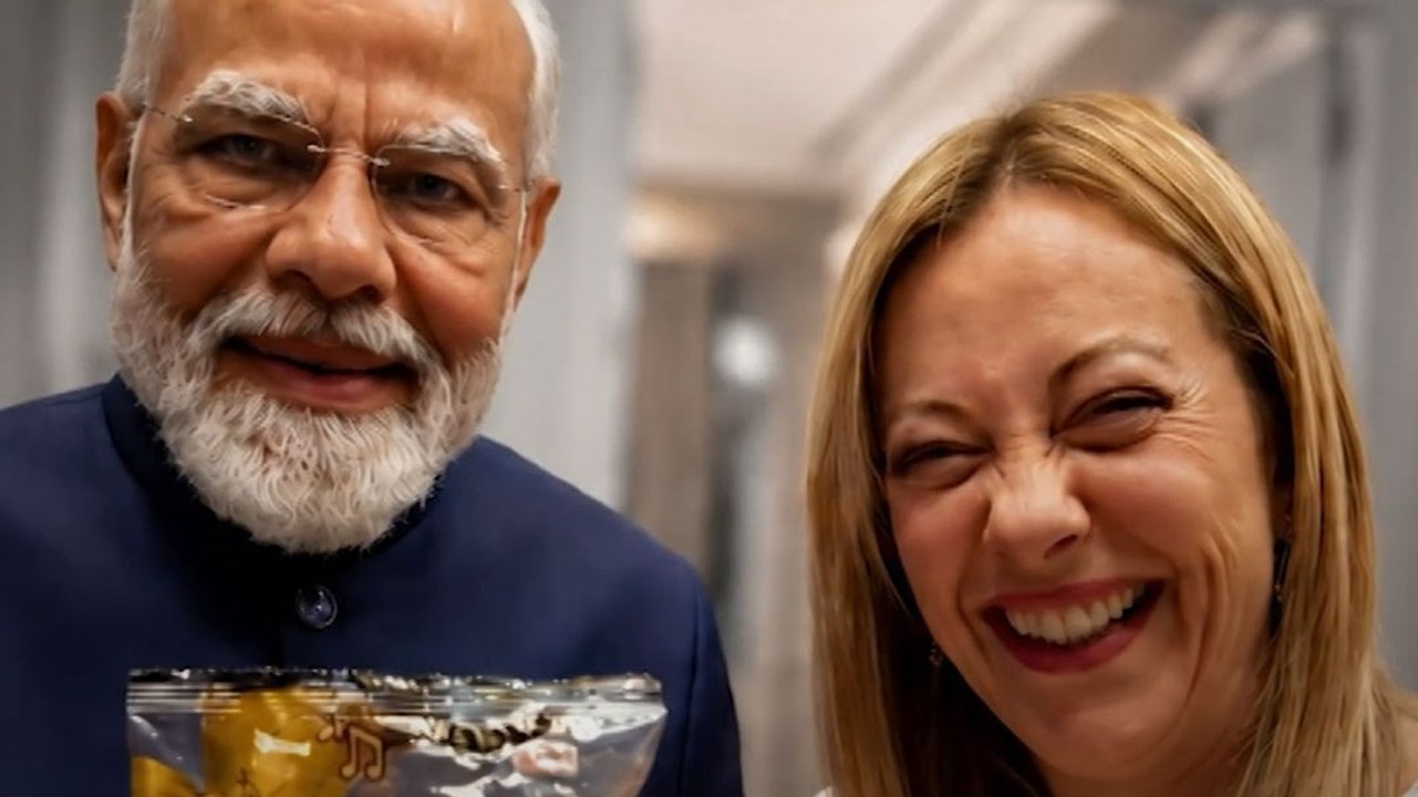 PM Modi ने Giorgia Meloni को गिफ्ट की Melody To...