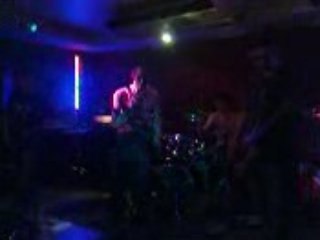 barely Legal - Keep on rockin' (neil young cover)