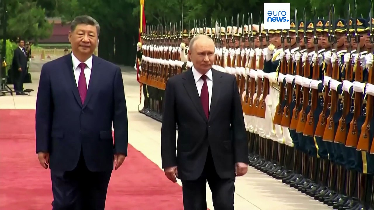 Путин прибыл в Китай на переговоры с Си Цзиньпи...