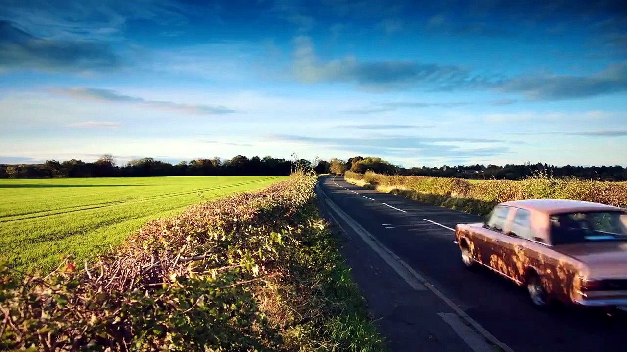The Grand Tour E 32