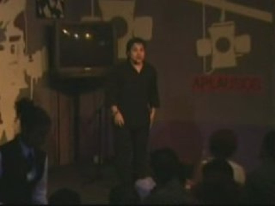 Robertico_1_to_AVI_clip4