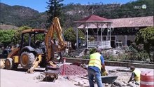 San Sebastián del Oeste promete terminar obras en plaza principal el 15 de junio