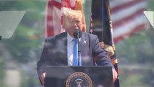 Trump awkward moment