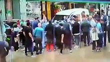 "Arabanın altında iki kişi vardı" diyerek o anları anlattı: Bursa’da can pazarı kamerada