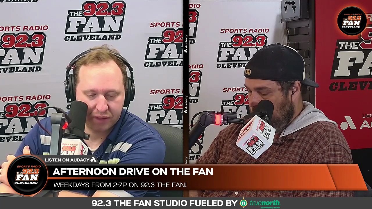 Daryl Ruiter: Deshaun Watson marginally better than Shedeur Sanders in OTA; no leader for Browns QB1