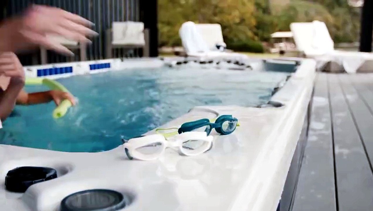 Whisper Outdoor Spa