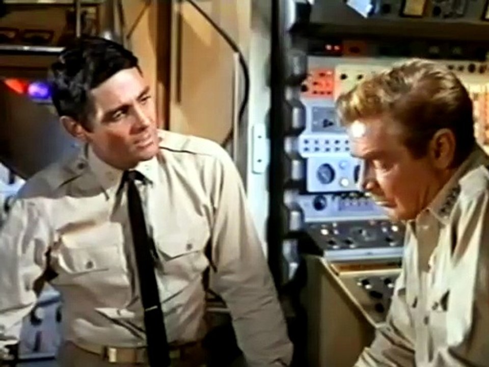 Voyage To The Bottom Of The Sea - 4x18 - The Abominable Snowman