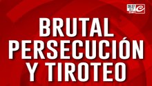 Brutal persecución y tiroteo: le vaciaron el cargador al auto