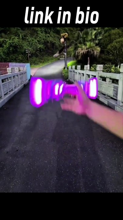 Futuristic Dual-Side LED Light Sword - Double-Edged Sci-Fi Toy