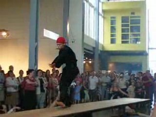 Johnatan Break Dance, Spectacle ENC