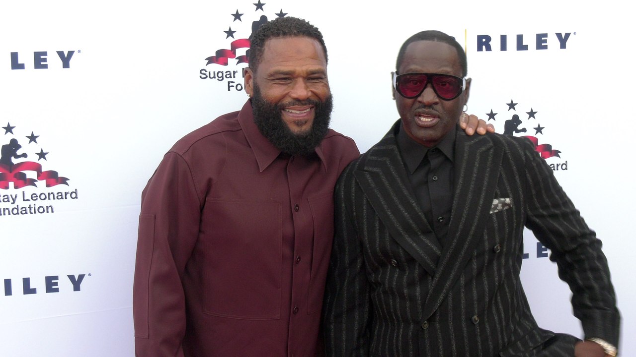 Anthony Anderson and Johnny Gill attend the Sug...